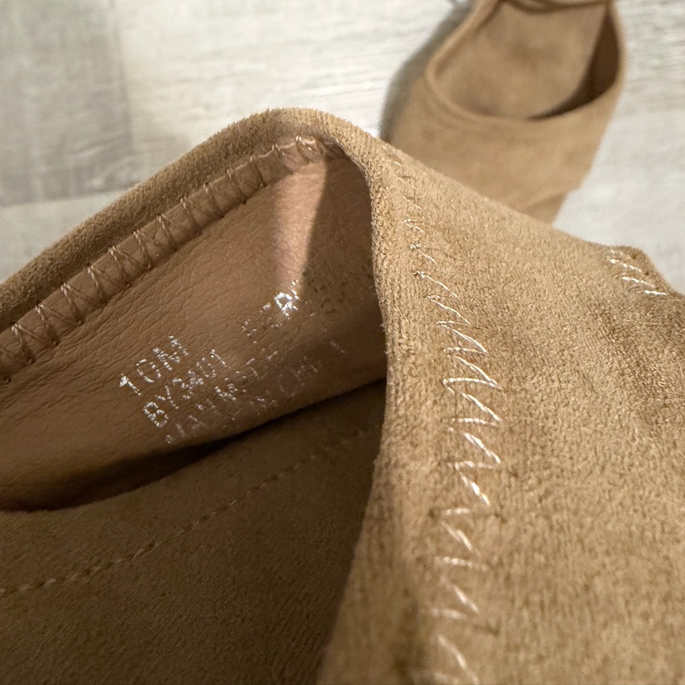 Women's Tan Suede Sling Sandal Heel with Flip Flop type toe - Picture 5 of 6